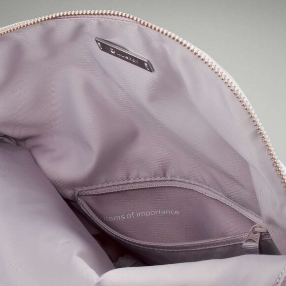 CUTE! Lululemon All Night Festival Bag Mini in Chrome - Picture 6 of 8